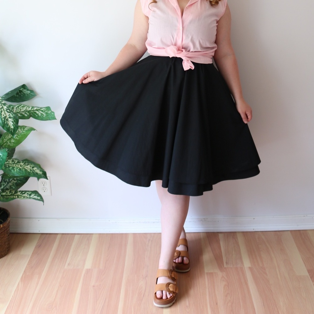 Alice Moon Circle‎ Skirt Black High Waisted Full Flare Knee Length Modcloth L